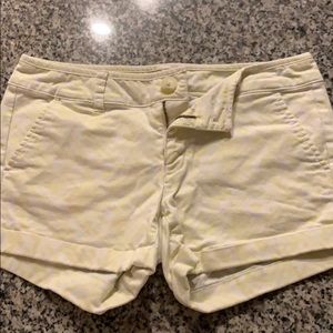 Yellow midi stretch shorts